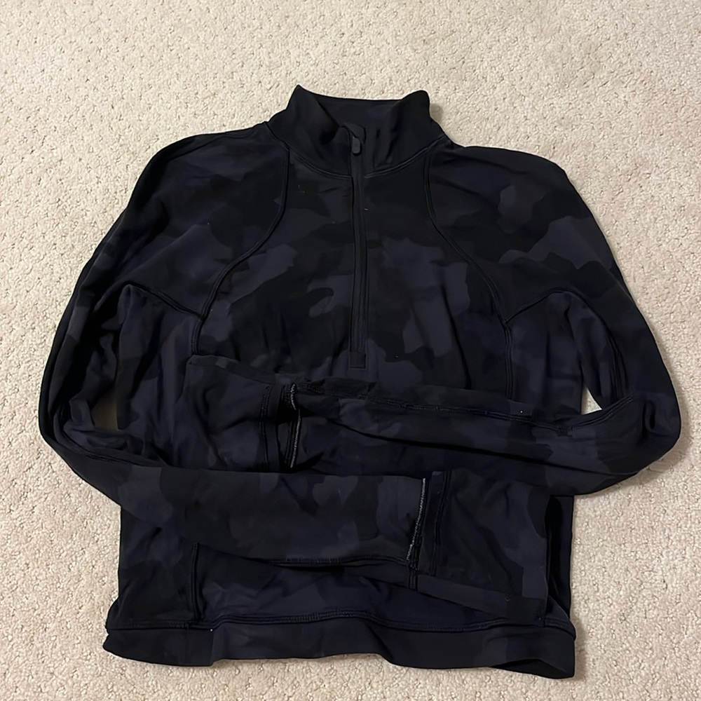 Lululemon “It’s rulu ribbed cropped half zip up”